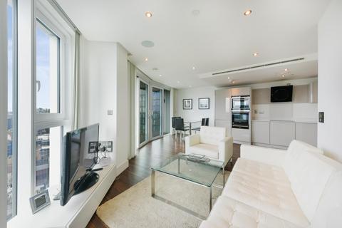 3 bedroom apartment to rent, Altitude Point, Alie Street, Aldgate E1