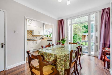 20 Abbott Avenue, London, SW20 8SQ