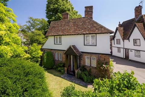 3 bedroom detached house for sale, Clements Cottage, The Square, Chilham