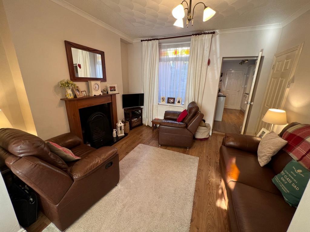 Birchgrove Street Porth Porth 3 bed terraced house £139,995