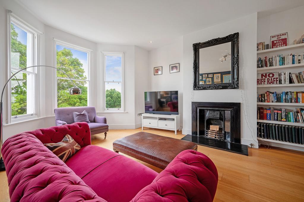 Newbold Terrace East, Leamington Spa, Warwickshire CV32 4EY 3 bed apartment for sale £445,000