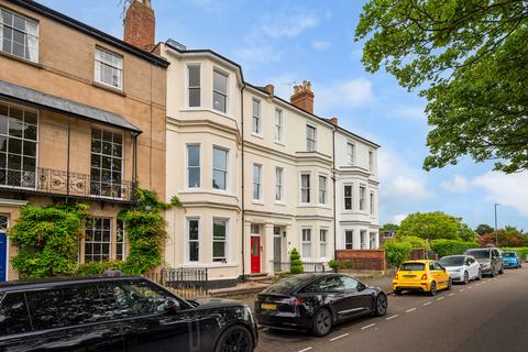 3 bedroom apartment for sale, Newbold Terrace East, Leamington Spa, Warwickshire CV32 4EY