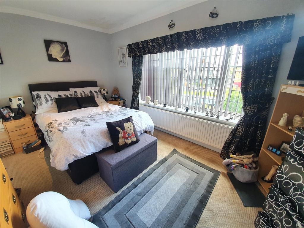 Main Bedroom