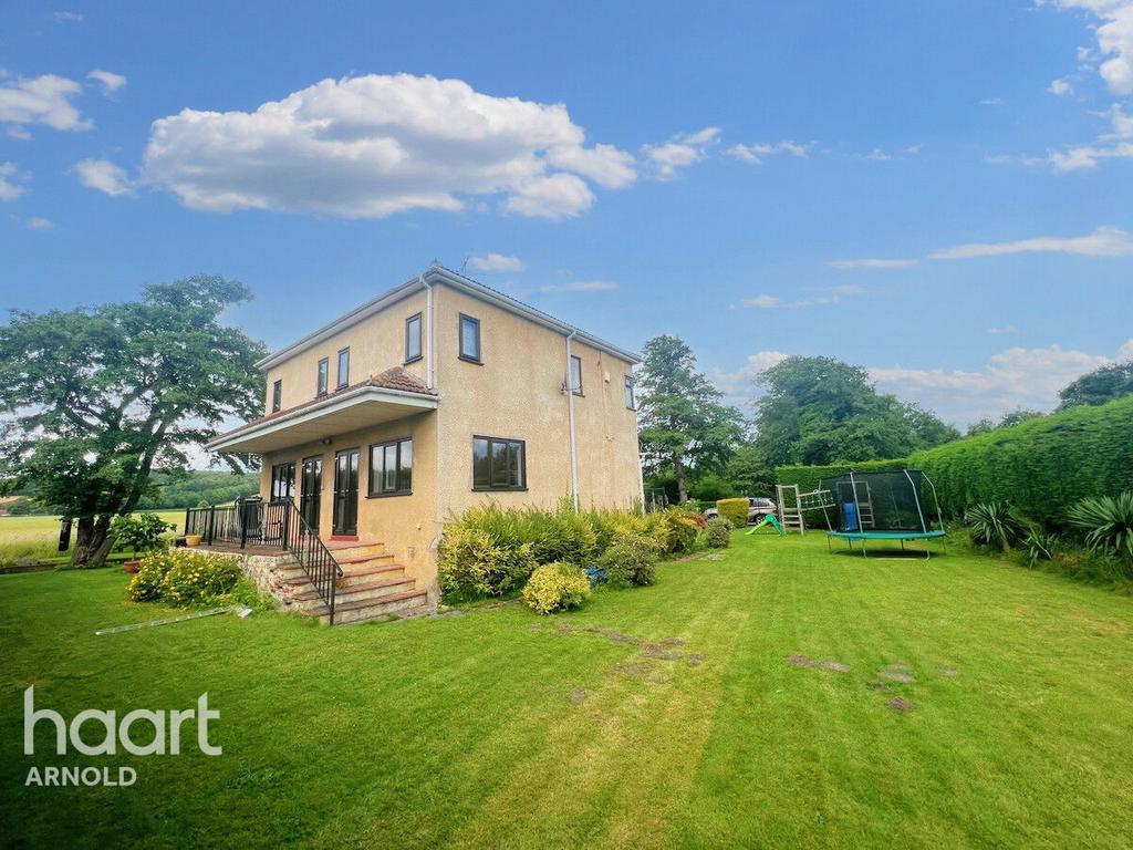 Moor Lane, Calverton 4 bed detached house for sale £450,000