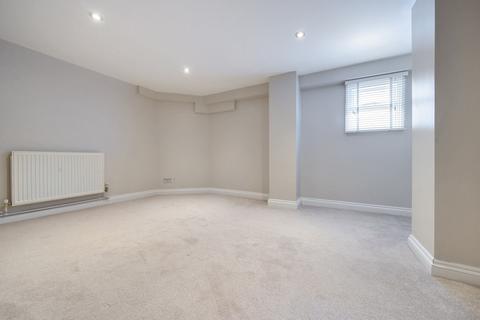 2 bedroom maisonette for sale, Eagle Road, Guildford, Surrey, GU1