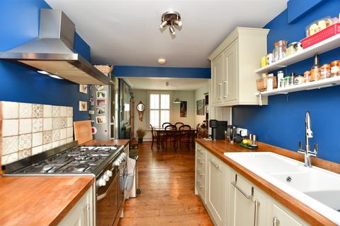 3 bedroom terraced house for sale, Nightingale Road, Faversham, Kent