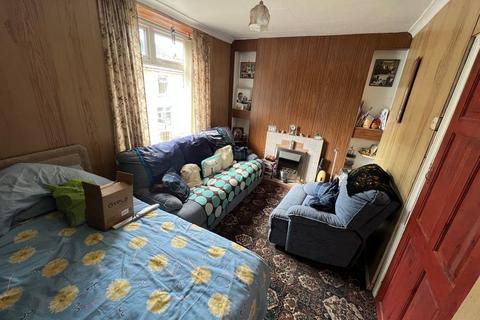 10 Edwards Street, Tonypandy, CF40 2NU