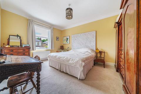 25 Allenby Road, London, SE23 2RQ