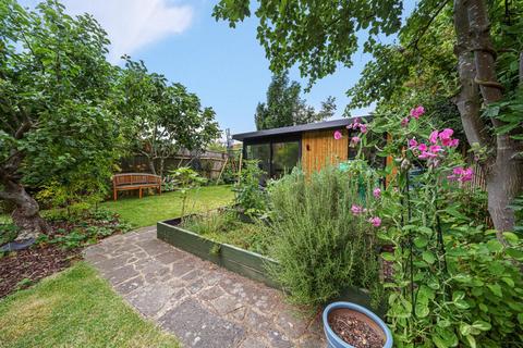 25 Allenby Road, London, SE23 2RQ