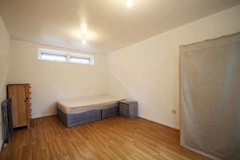 2 bedroom flat for sale, Williamson Street, London N7