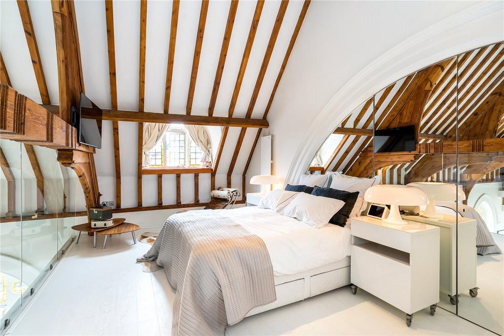 Principal Bedroom