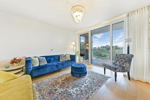 2 bedroom apartment for sale, Copland Court, Durham Wharf Drive, Brentford, TW8.