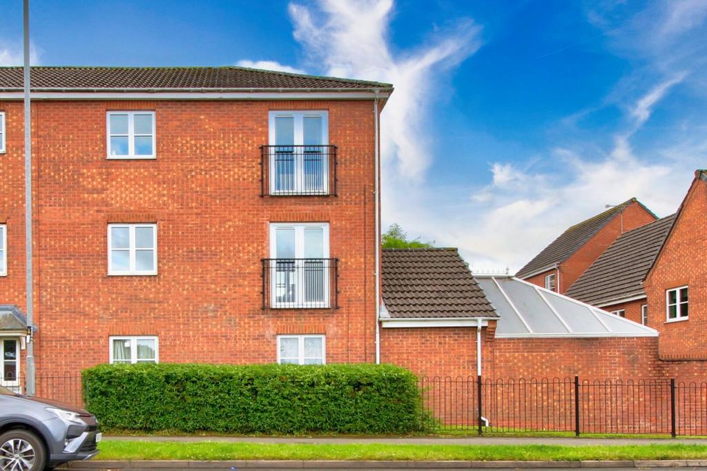 Waterworks Road, Coalville, LE67 1 bed apartment £80,000