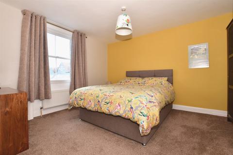 344 Dover Road, Walmer, Deal, CT14 7NX
