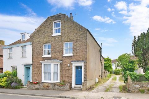 344 Dover Road, Walmer, Deal, CT14 7NX