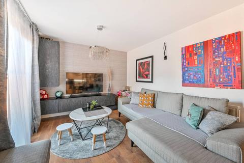 2 bedroom flat for sale, Schoolhouse Lane, Wapping, London, E1W