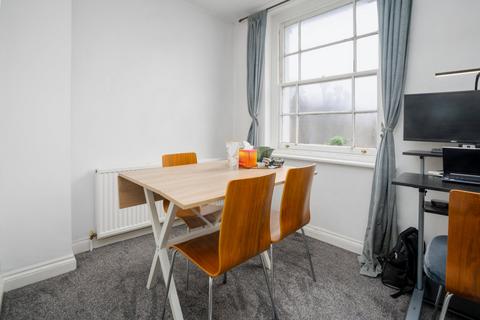 1 bedroom apartment to rent, Harecourt Road, Islington, London, N1