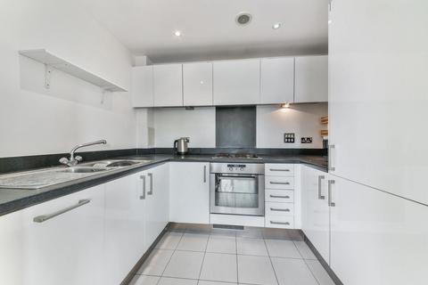 2 bedroom apartment to rent, Viridian Apartments, Battersea, London, SW8