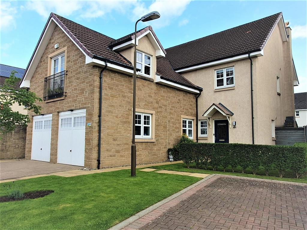 James Young Road, Bathgate 5 bed detached house £425,000