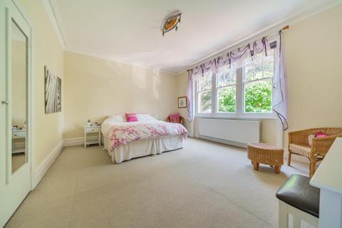 6 bedroom detached house for sale, Dollis Avenue,  Finchley,  N3