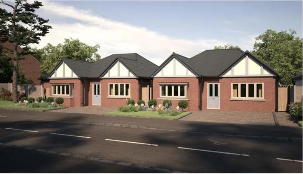 Spring Lane, Hockley Heath, B94 2 bed detached bungalow £625,000