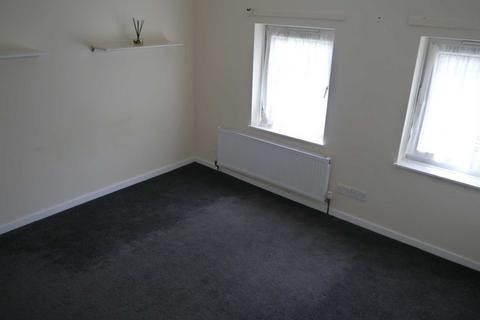 3 bedroom house to rent, Lark Rise, Hatfield