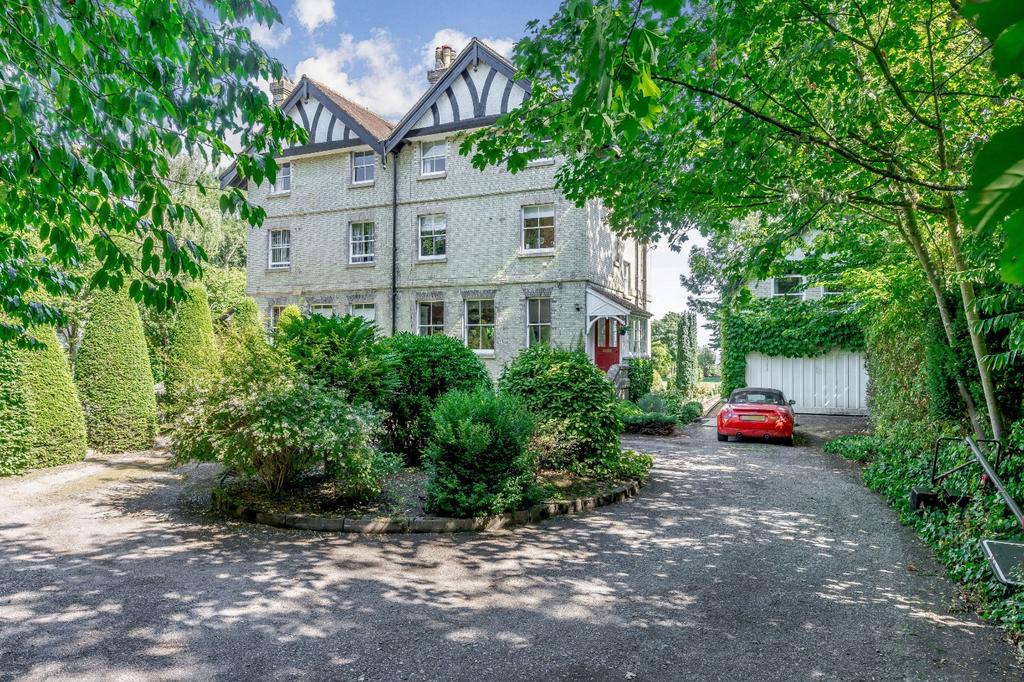 Coopers Hill Lane, Englefield Green, Egham, Surrey 5 bed semidetached