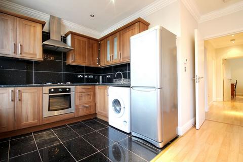 2 bedroom apartment to rent, Cardwell Terrace, London N7