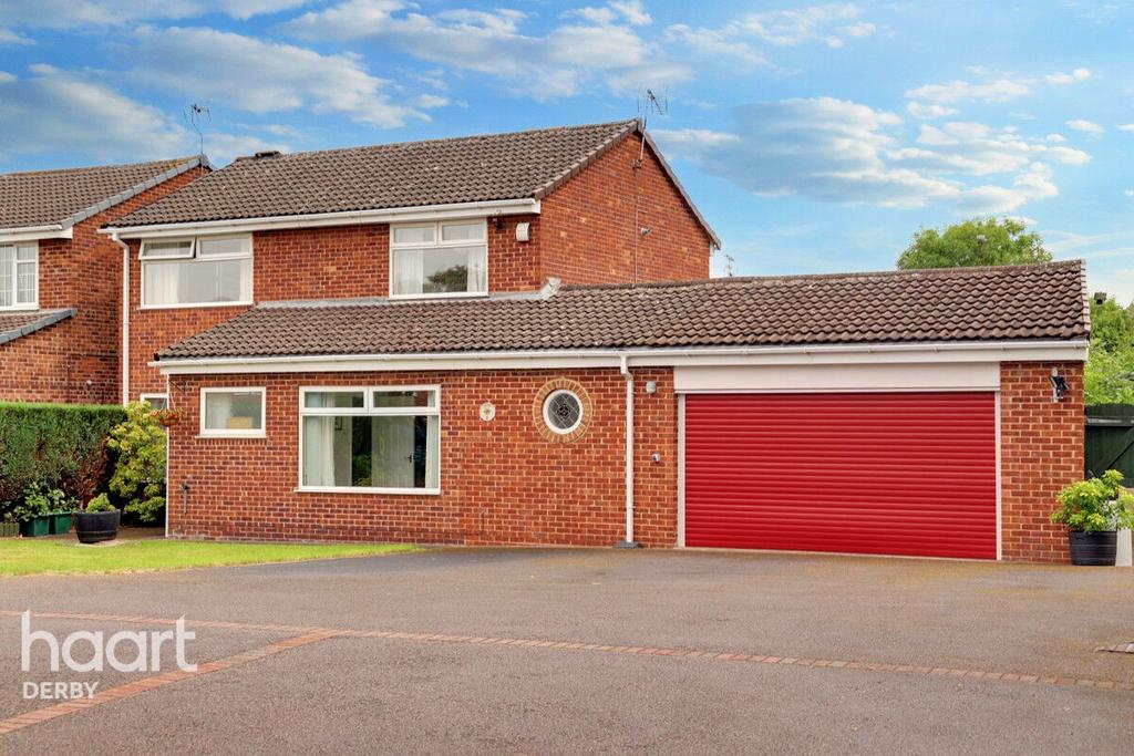 Avon Close, Stenson Fields 4 bed detached house for sale £340,000