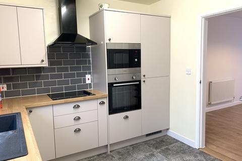 8 Dan Y Crug, Llandovery, SA20 0RB