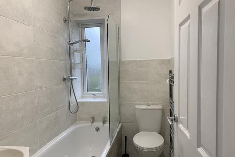 8 Dan Y Crug, Llandovery, SA20 0RB