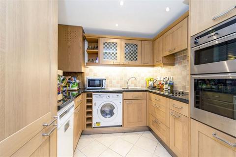 2 bedroom flat to rent, Elm Park Gardens, Chelsea SW10