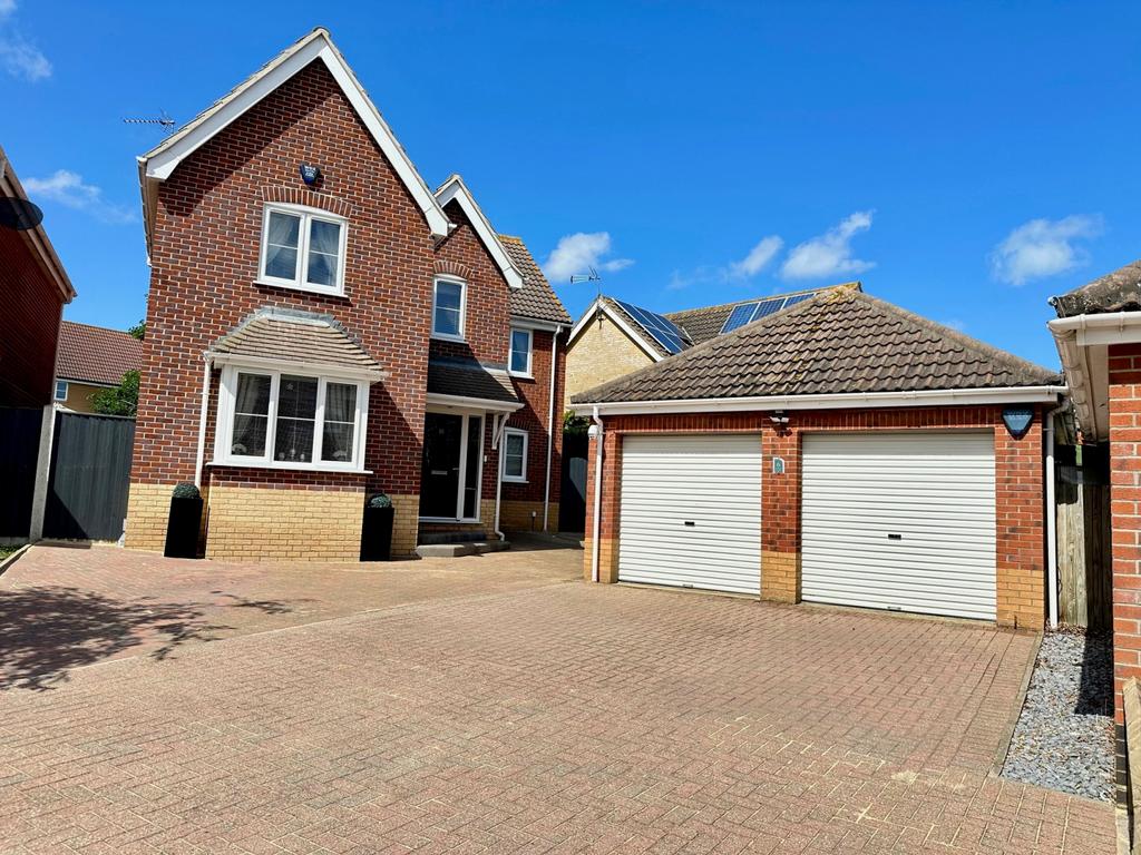 Substantially extended 4 Bed Detached house For S