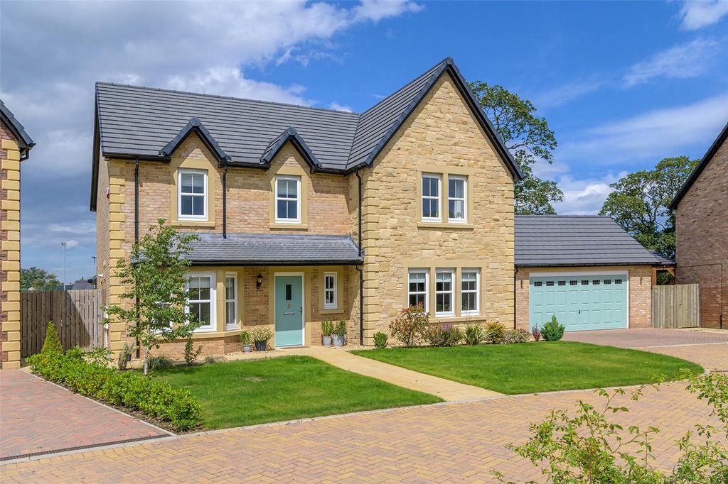 Harper Crescent, Longhoughton... 5 bed detached house for sale £650,000