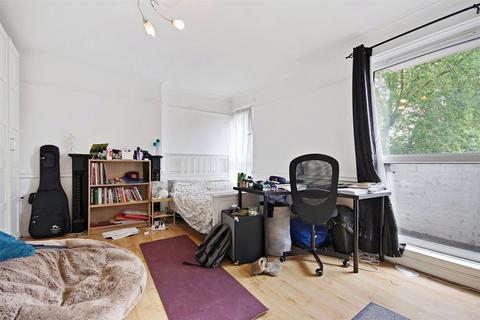 3 bedroom apartment to rent, Banner Street, London, EC1Y