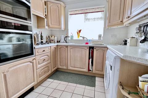 21 Azalea Close, St Ives, Ringwood, BH24 2PP