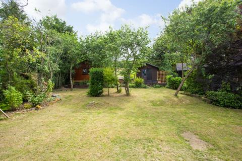 3 bedroom detached house for sale, The Street, Denton, CT4