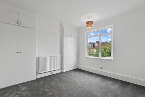 74 Deans Road, London, W7 3QB