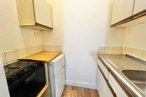 1 bedroom flat to rent, Gillott Road, Birmingham B16