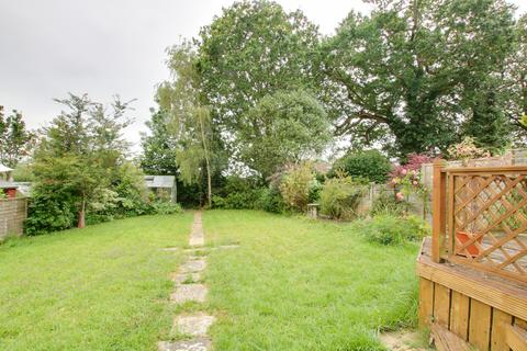 Leyham Chase Grove, Waltham Chase, Southampton, SO32 2LF