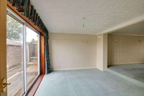 Leyham Chase Grove, Waltham Chase, Southampton, SO32 2LF