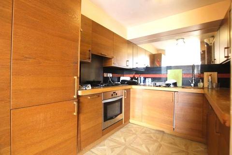 1 bedroom property to rent, Asher Way, London, E1W