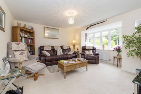 5 Pixie Walk, Ottery St Mary, EX11 1FU