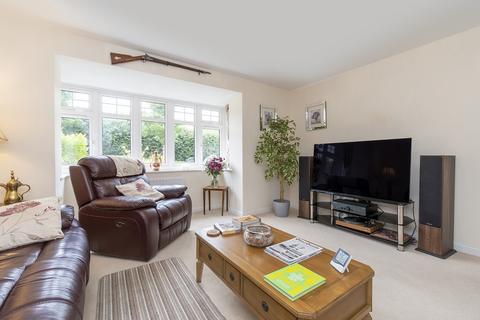 5 Pixie Walk, Ottery St Mary, EX11 1FU