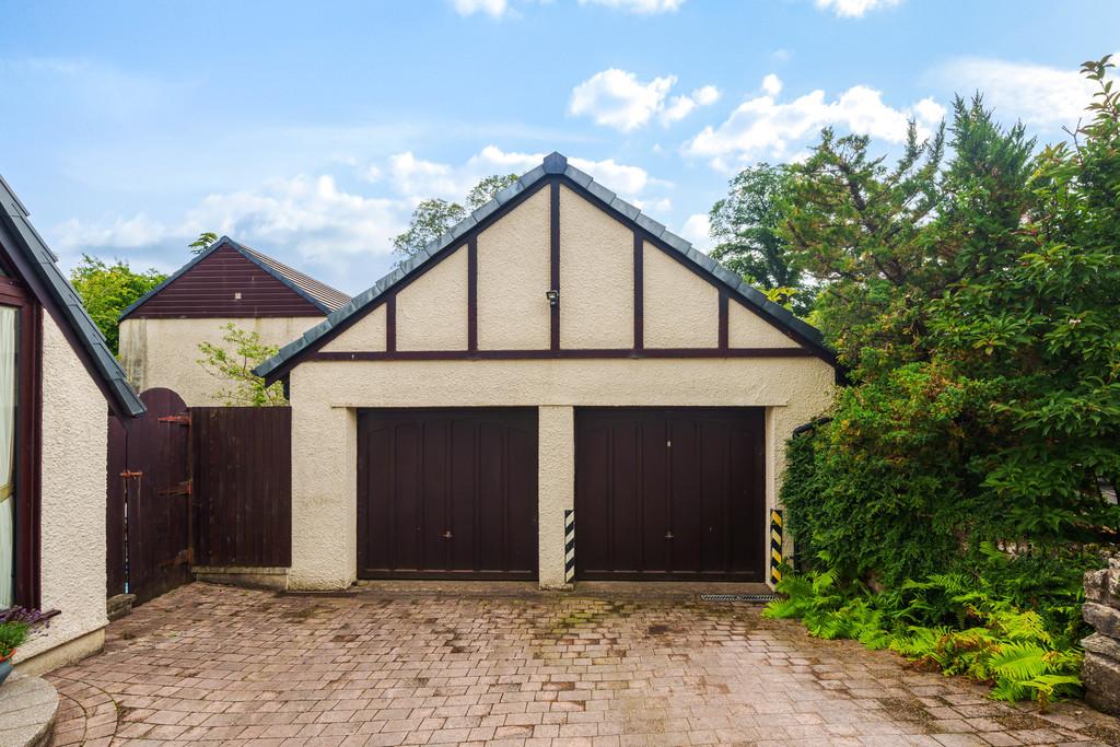 Double Garage and driveway