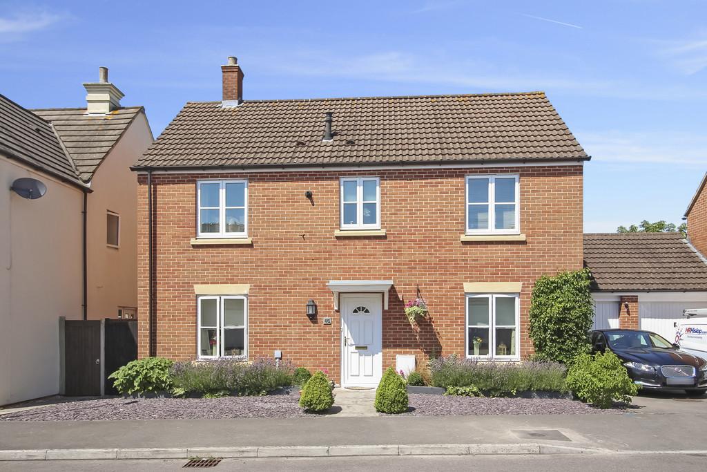 Hackney Way, Westbury 4 bed detached house £395,000