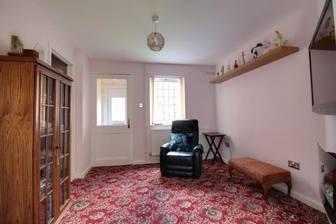 1 bedroom end of terrace house for sale - Well Street, Hanley