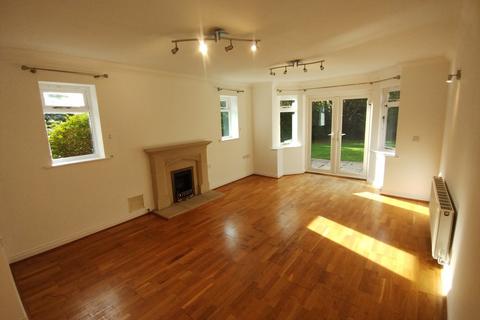 2 bedroom apartment to rent, Cavendish Road, Bournemouth