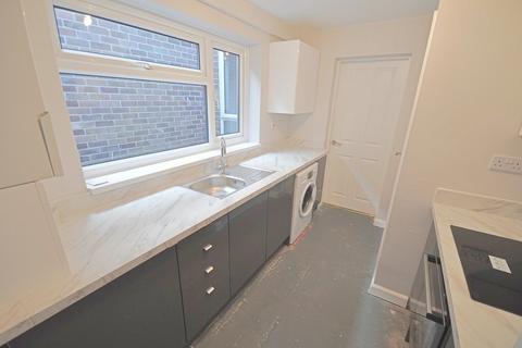 3 bedroom terraced house for sale - Dallow Street, Burton-on-Trent