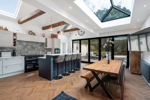 38 Hurst Road, Sidcup, DA15 9AA